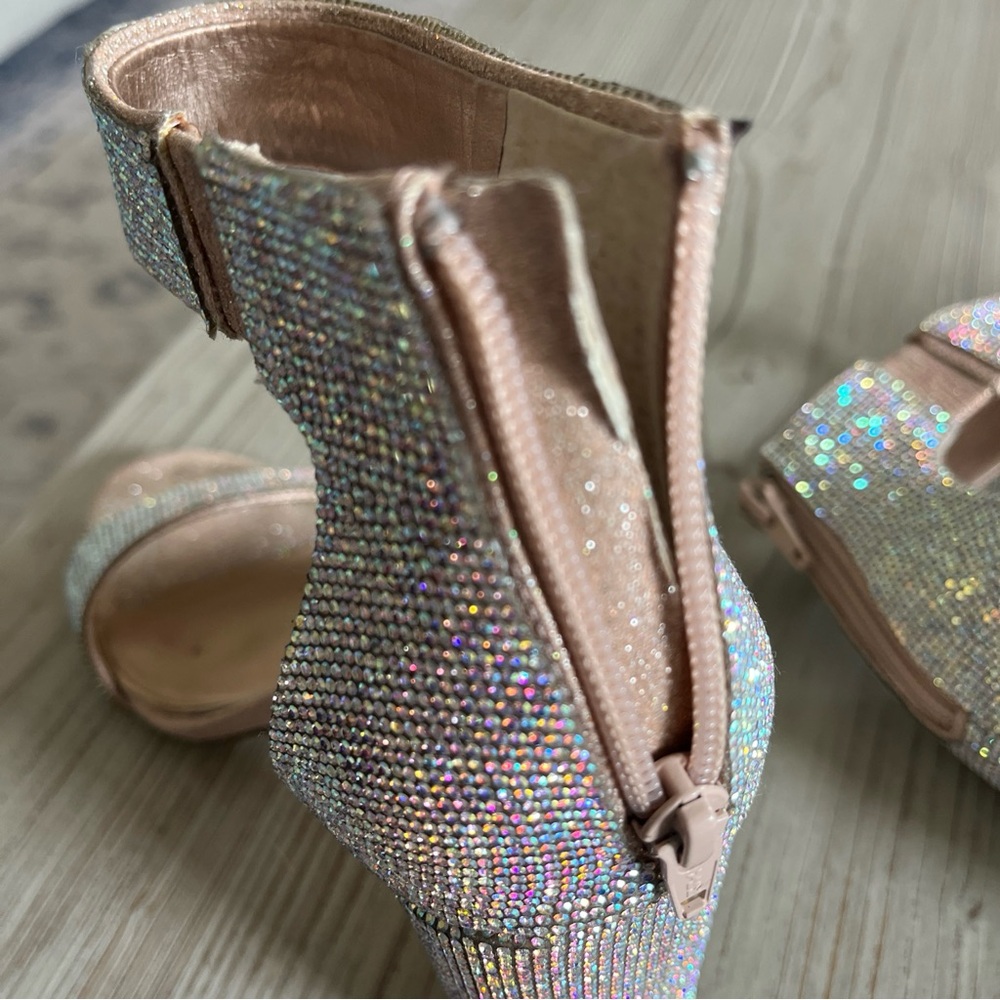 Gianni Bini Multicolor Heels - Picture 9 of 9